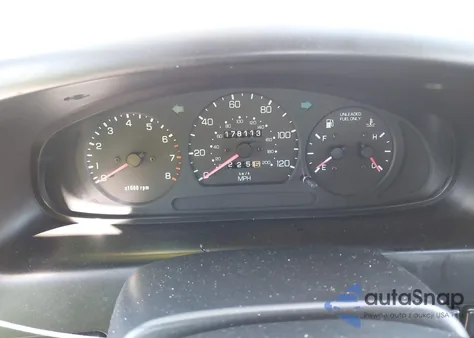 2000 Kia Sportage Ex из США, поврежденный, VIN KNDJA7232Y5651212